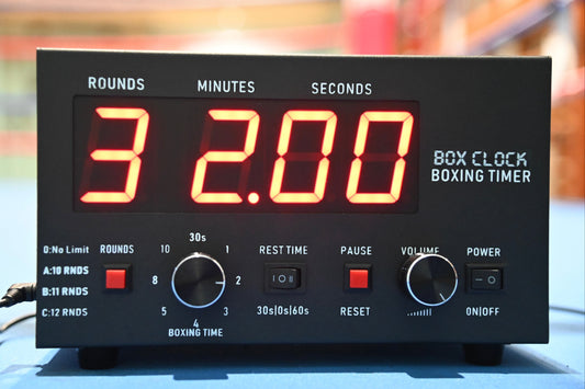 Classic Boxing Round Timer With Built-in Loudspeaker.